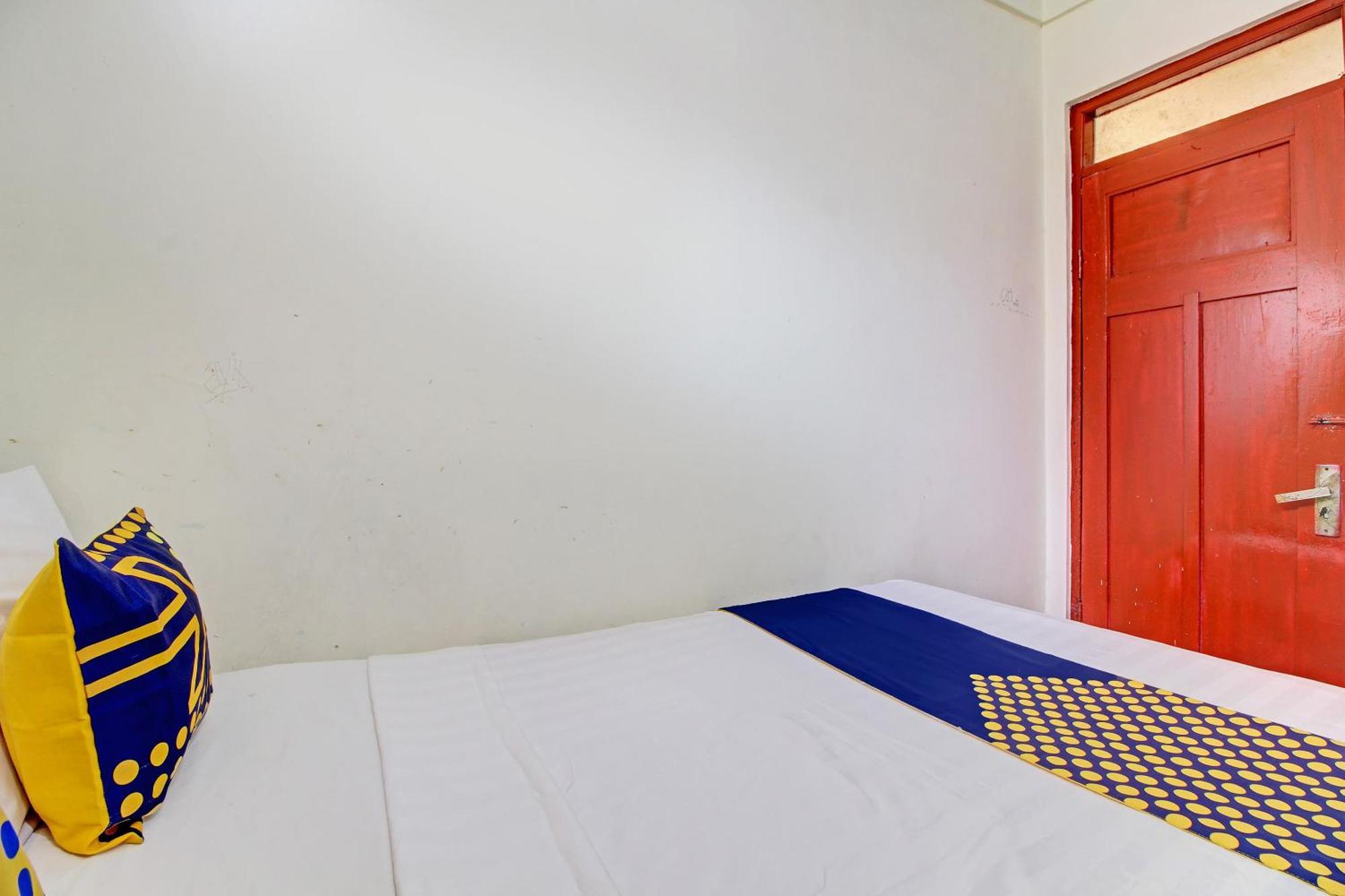 Spot On 92667 Kopeng Indah 1 2* Salatiga
